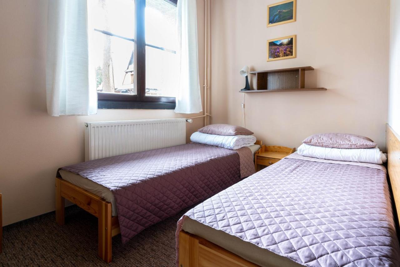 A Pousada Miedzynarodowe Schronisko Mlodziezowe Ptsm Szarotka Zakopane Exterior foto