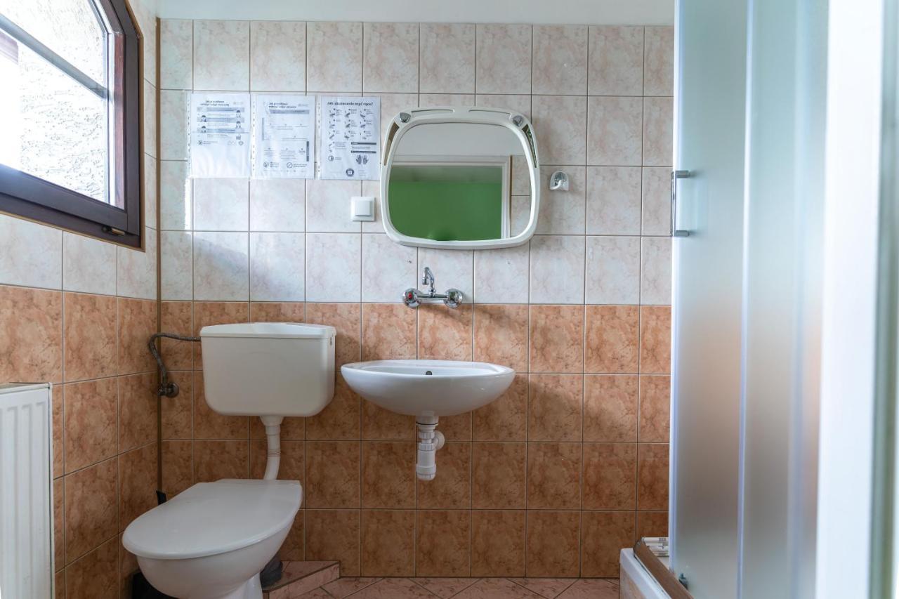 A Pousada Miedzynarodowe Schronisko Mlodziezowe Ptsm Szarotka Zakopane Exterior foto