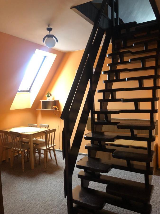 A Pousada Miedzynarodowe Schronisko Mlodziezowe Ptsm Szarotka Zakopane Exterior foto