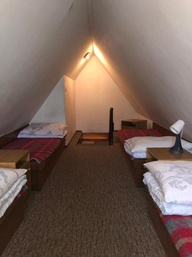 A Pousada Miedzynarodowe Schronisko Mlodziezowe Ptsm Szarotka Zakopane Exterior foto